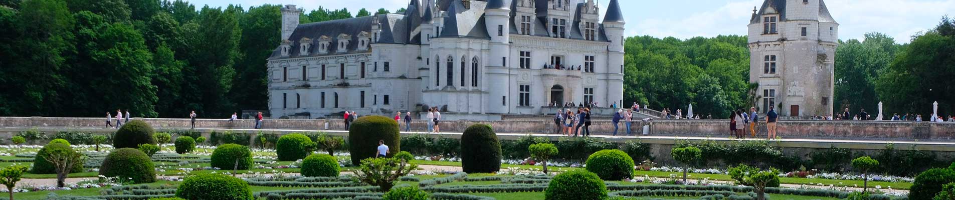 chateaux de la loire a velo