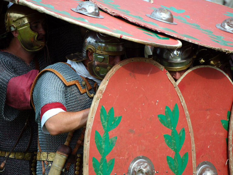 visiter puy du fou depuis port caroline