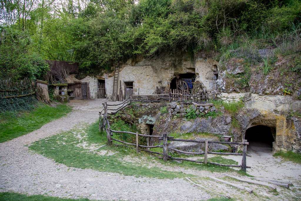 vallée troglodytique des goupillières
